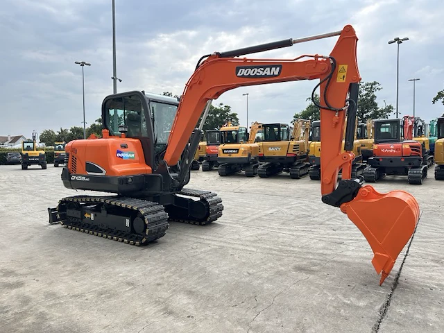 2018 doosan dx55-9c midigraafmachine - afbeelding 23 van  34