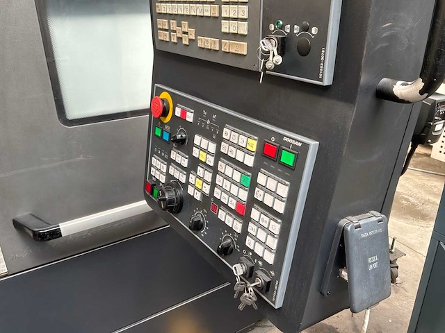 2018 doosan incline bank gt3100lm cnc draaibank - afbeelding 20 van  38