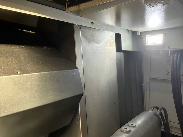 2018 doosan incline bank gt3100lm cnc draaibank - afbeelding 30 van  38