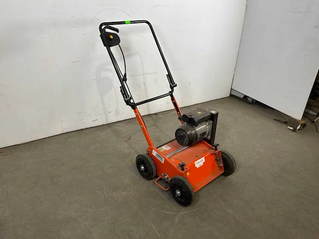 2018 eliet e 401 electric verticuteermachine 400mm - afbeelding 1 van  6