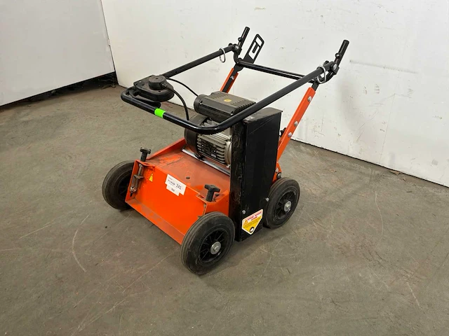 2018 eliet e 401 electric verticuteermachine 400mm - afbeelding 1 van  9
