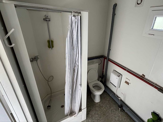 2018 euro cabin slaap / leef / kantoorunit + sanitair (video) - afbeelding 2 van  12