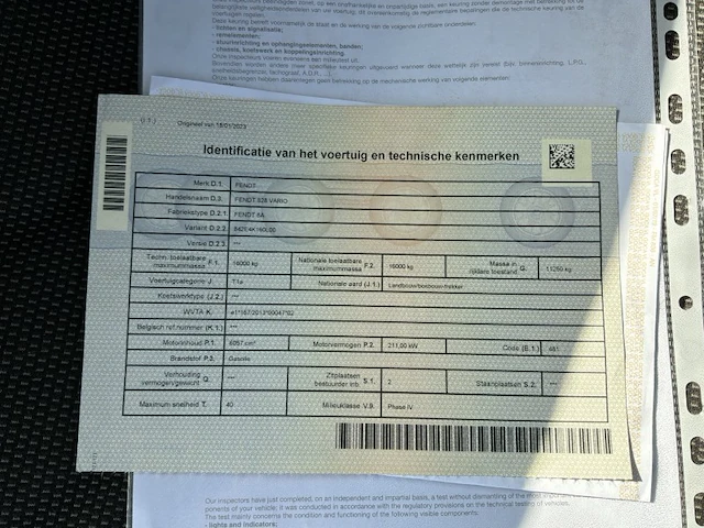 2018 fendt 828 vario vierwielaangedreven tractor - afbeelding 32 van  40