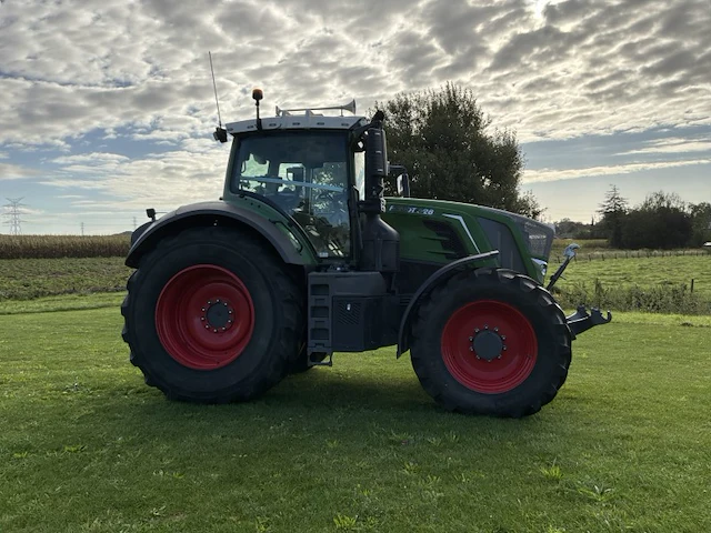 2018 fendt 828 vario vierwielaangedreven tractor - afbeelding 38 van  40