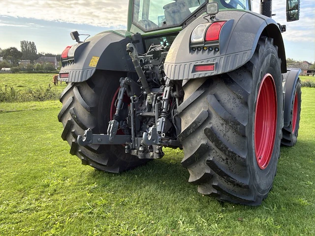 2018 fendt 828 vario vierwielaangedreven tractor - afbeelding 40 van  40
