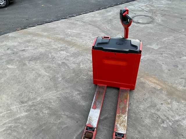 2018 fenwick t18 elektrische palletwagen - afbeelding 10 van  13