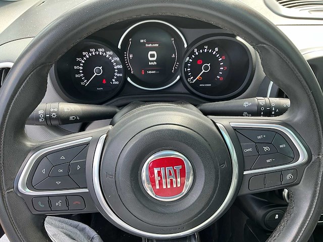 2018 fiat 500l 0.9 lounge monovolume - panoramisch dak - airco - trekhaak - benzine - afbeelding 24 van  66