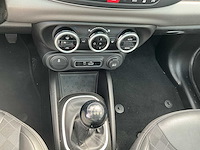 2018 fiat 500l 0.9 lounge monovolume - panoramisch dak - airco - trekhaak - benzine - afbeelding 32 van  66