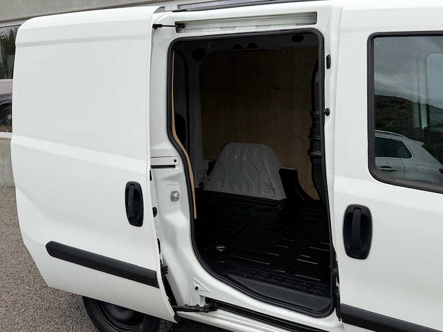 2018 fiat doblo - afbeelding 2 van  8