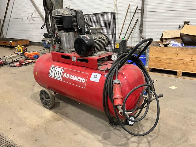 2018 fini bk119-270l-5 5t-ap 400/50 schroefcompressor - afbeelding 1 van  12