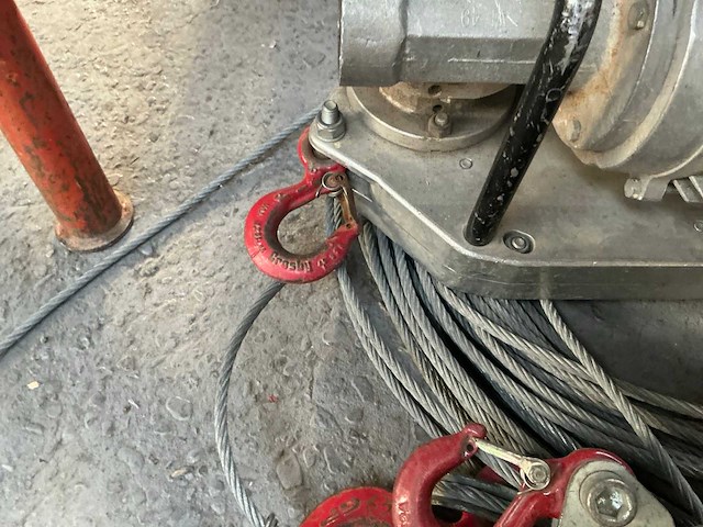 2018 fixator 461 elektrische hijslier - afbeelding 3 van  8