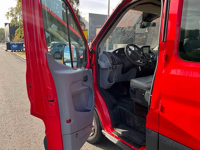 2018 ford dubbele cabine 7 zitplaatsen transit bedrijfswagen - afbeelding 2 van  35