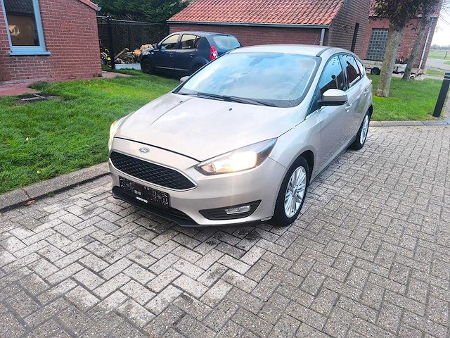 2018 | ford | focus 1.0 ecoboost | benzine | euro 6b - afbeelding 1 van  37