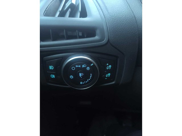 2018 | ford | focus 1.0 ecoboost | benzine | euro 6b - afbeelding 16 van  37