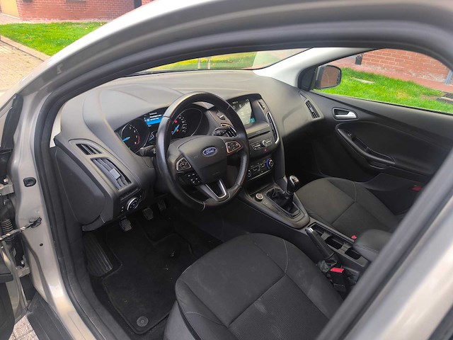 2018 | ford | focus 1.0 ecoboost | benzine | euro 6b - afbeelding 21 van  37