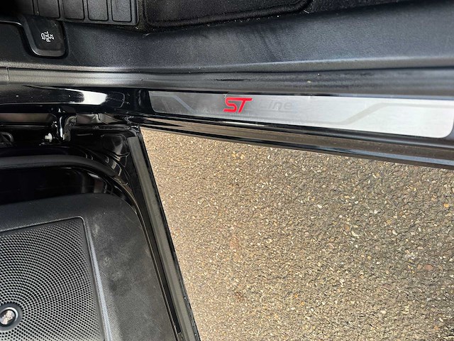2018 ford focus st line motorschade - afbeelding 24 van  36