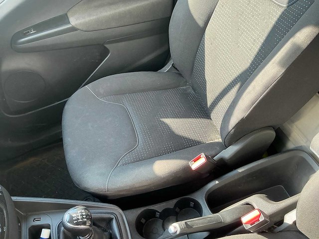 2018 ford transit courier bedrijfswagen - afbeelding 9 van  26