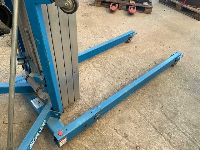 2018 genie sla-20 manuele platenlift - afbeelding 4 van  7