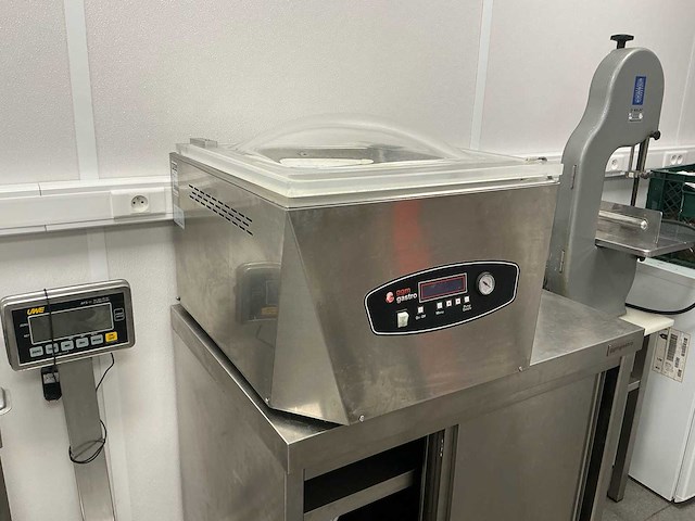 2018 ggm gastro vacüum verpakkingmachine vacuümvulmachine - afbeelding 5 van  11