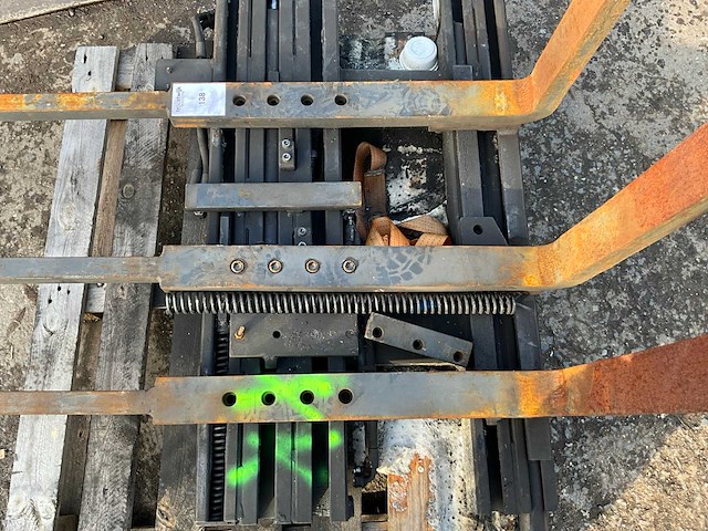 2018 griptech dvv 24 s viervorkentoestel te herstellen - afbeelding 5 van  6