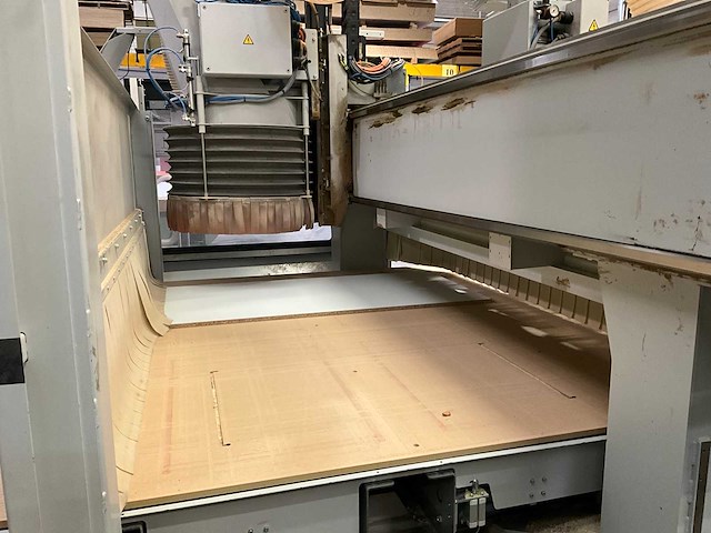 2018 holzher 7535 dynestic cnc freesmachine - afbeelding 8 van  32
