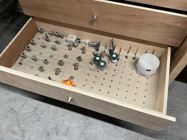 2018 holzher 7535 dynestic cnc freesmachine - afbeelding 21 van  32