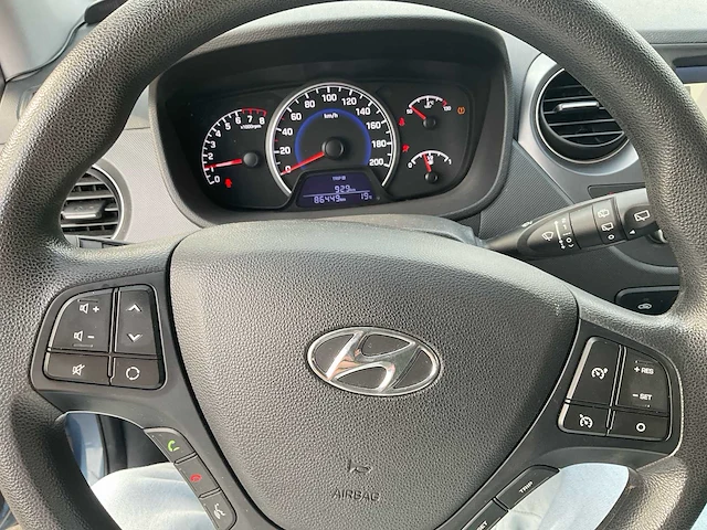 2018 hyundai i10 personenauto - afbeelding 4 van  15