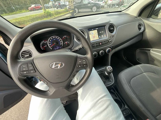 2018 hyundai i10 personenauto - afbeelding 5 van  15