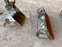 2018 hyundai robex25z minigraafmachine - afbeelding 19 van  34