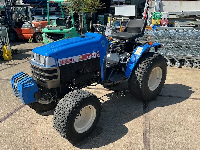 2018 iseki tm223 vierwielaangedreven landbouwtractor 22 pk - afbeelding 1 van  8