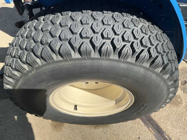 2018 iseki tm223 vierwielaangedreven landbouwtractor 22 pk - afbeelding 7 van  8