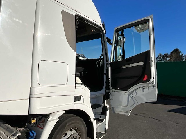 2018 iveco as440t/p vrachtwagen - afbeelding 48 van  52