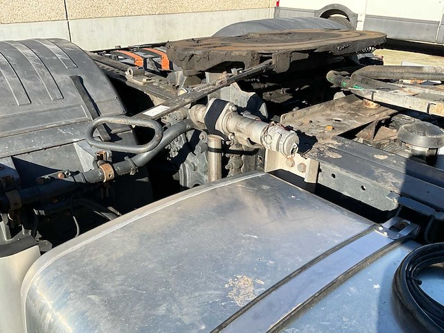 2018 iveco as440t/p vrachtwagen - afbeelding 24 van  34