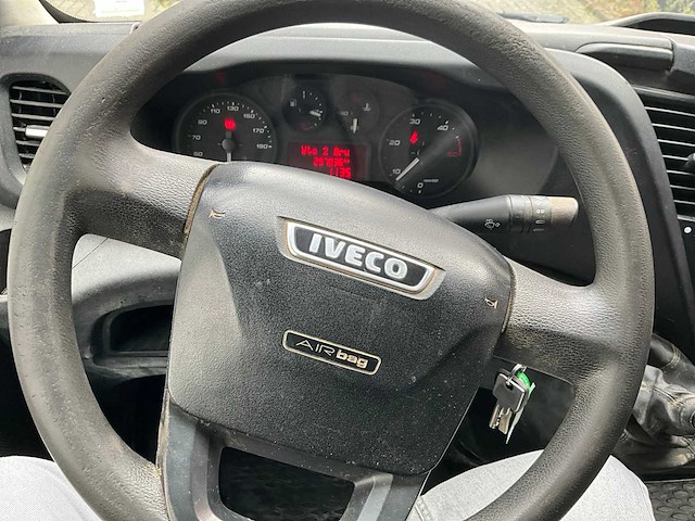2018 iveco daily lichte vracht - euro 6b - geldige technische keuring - afbeelding 17 van  50