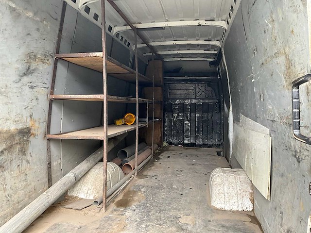 2018 iveco daily lichte vracht - euro 6b - geldige technische keuring - afbeelding 32 van  50