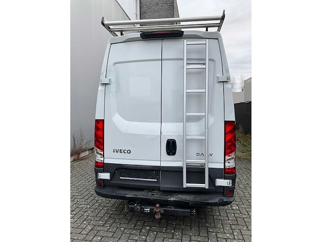 2018 iveco daily lichte vracht - euro 6b - geldige technische keuring - afbeelding 34 van  50