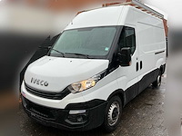 2018 iveco daily lichte vracht - euro 6b - trekhaak - afbeelding 1 van  46