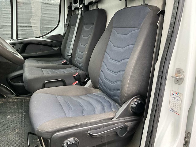 2018 iveco daily lichte vracht - euro 6b - trekhaak - afbeelding 18 van  46