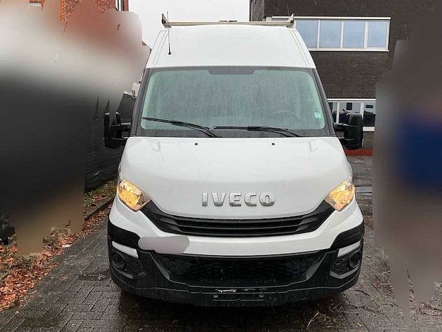 2018 iveco daily lichte vracht - euro 6b - trekhaak - afbeelding 45 van  46