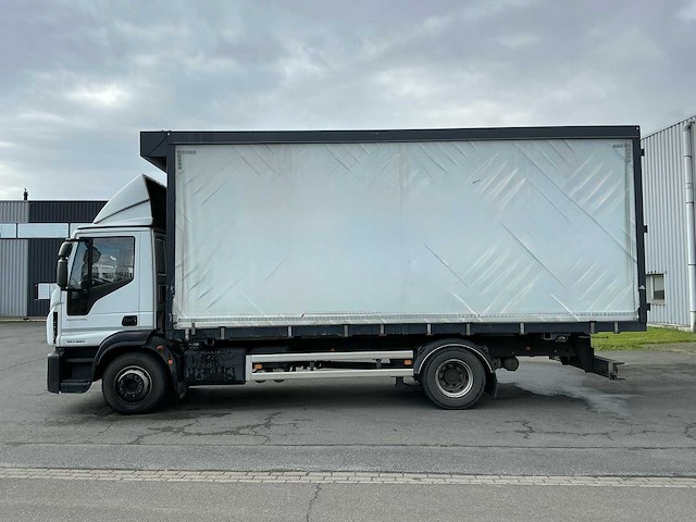 2018 iveco eurocargo 150e vrachtwagen met afzetbak - afbeelding 59 van  59