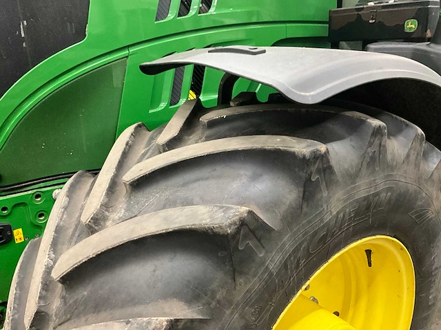 2018 john deere 6175r vierwielaangedreven landbouwtractor - afbeelding 14 van  36