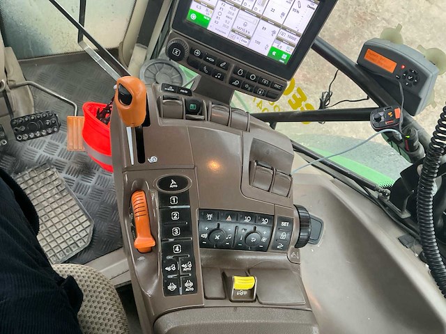 2018 john deere 6215 r bosbouwtractor - afbeelding 9 van  20