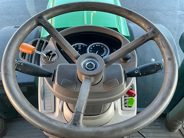 2018 john deere 6215r landbouwtractor - afbeelding 14 van  33