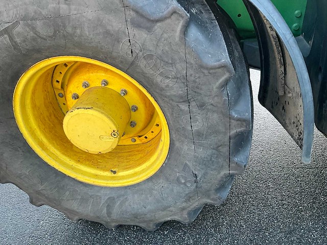 2018 john deere 6215r landbouwtractor - afbeelding 21 van  33