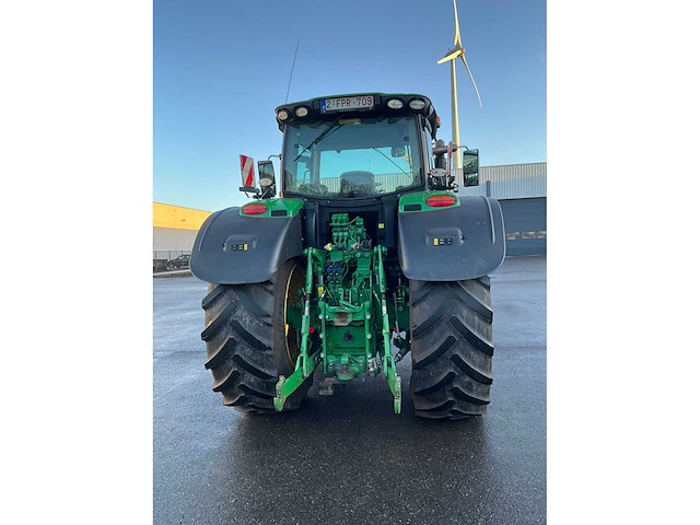 2018 john deere 6215r landbouwtractor - afbeelding 30 van  33