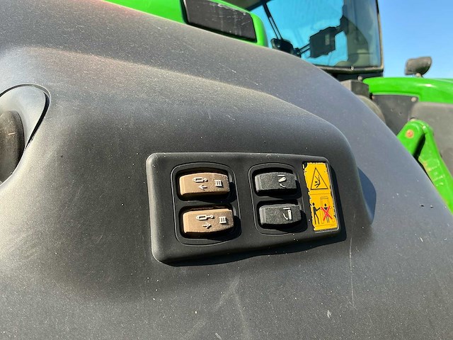 2018 john deere 6215r vierwielaangedreven landbouwtractor - afbeelding 11 van  42