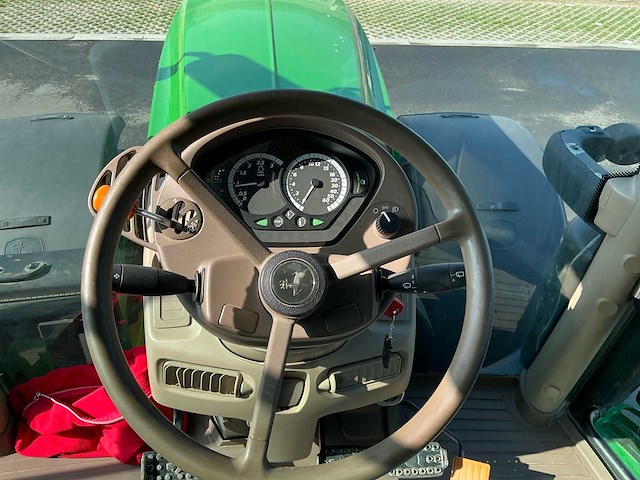 2018 john deere 6215r vierwielaangedreven landbouwtractor - afbeelding 17 van  42