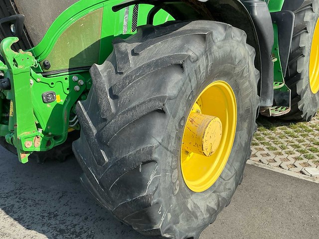 2018 john deere 6215r vierwielaangedreven landbouwtractor - afbeelding 24 van  42