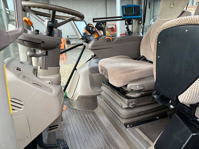 2018 john deere 6250r vierwielaangedreven landbouwtractor - afbeelding 5 van  26