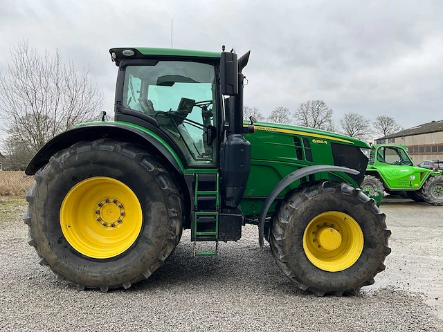 2018 john deere 6r250 vierwielaangedreven landbouwtractor - afbeelding 18 van  23